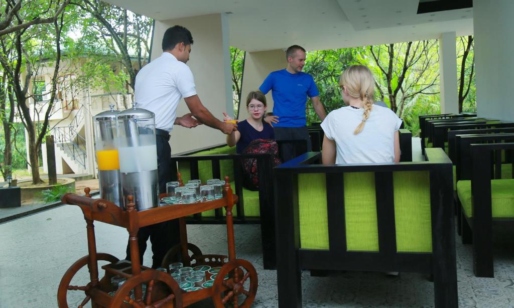 Nice Place Hotel photo 3