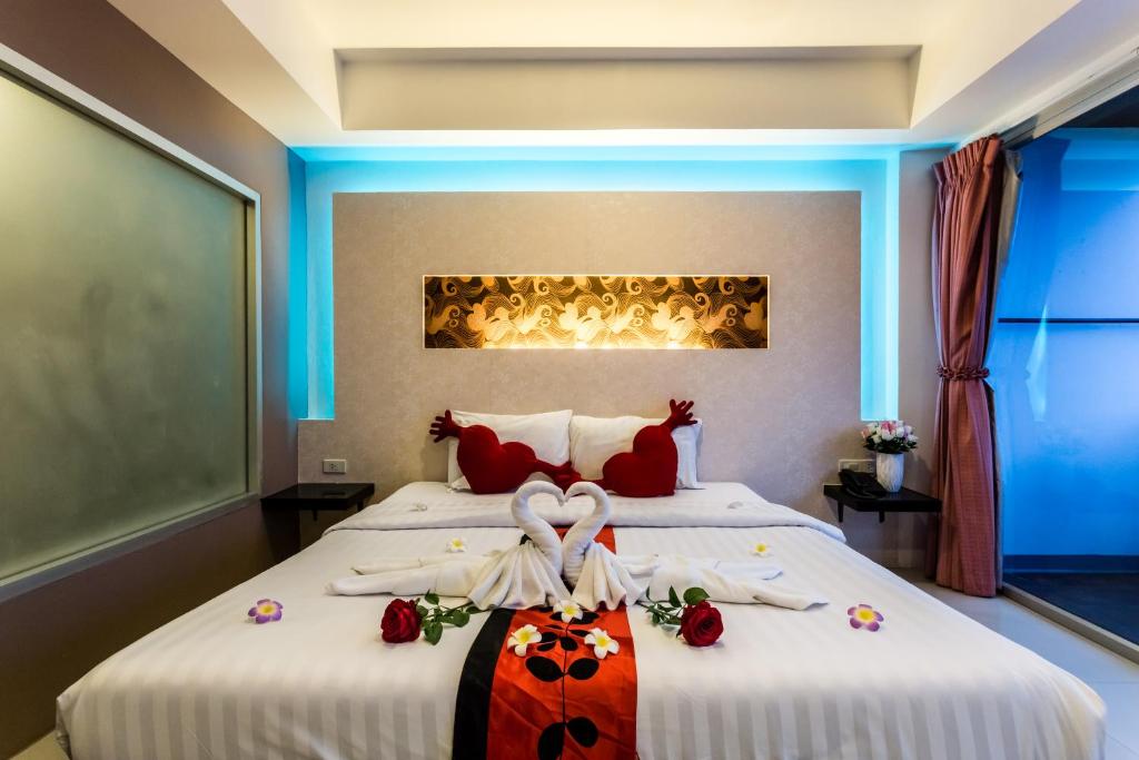 Двухместный (Staycation Offer Deluxe Double Room  + 10% Disc F&B), Курортный отель 7Q Resident
