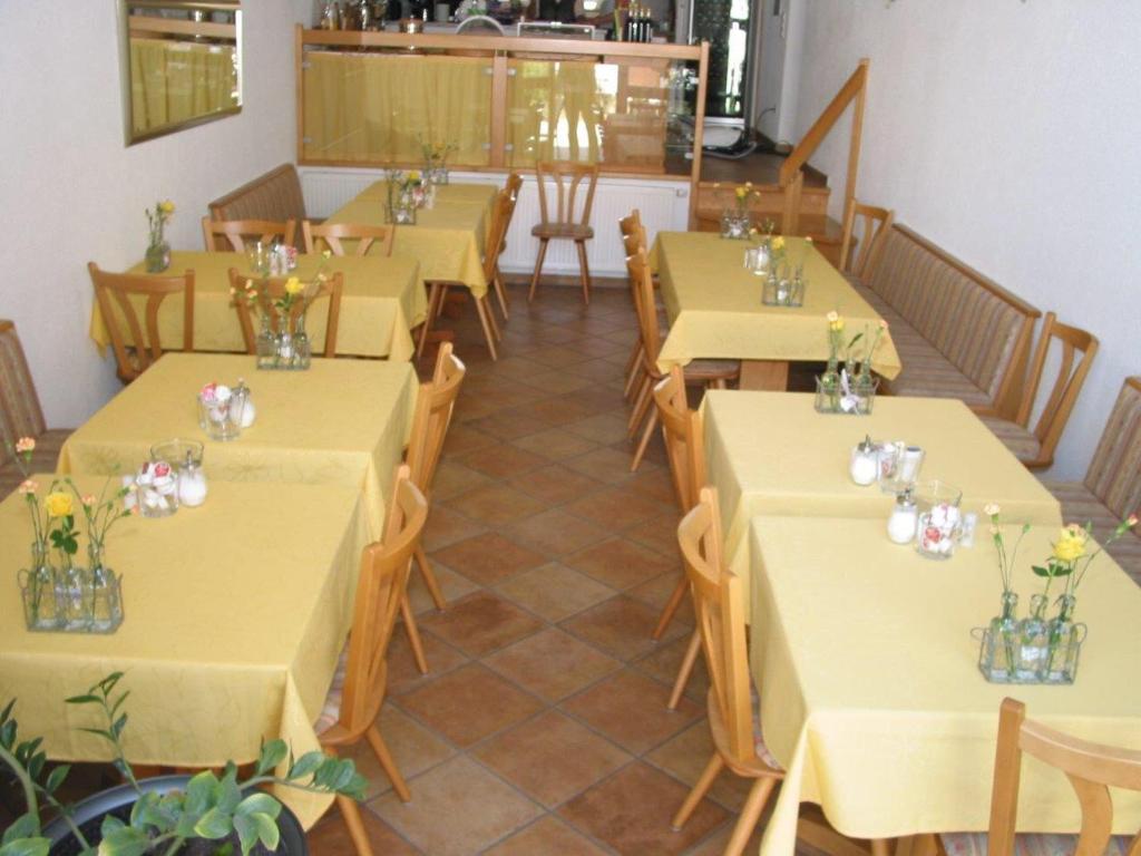 Hotel Gästehaus Theresia Garni photo 4