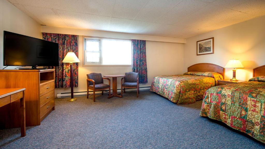 Town and Mountain Hotel photo 1