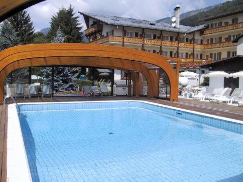 Hôtel Les Glaciers photo 1