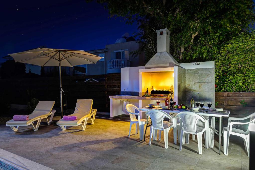 Villa Coral Bay photo 1