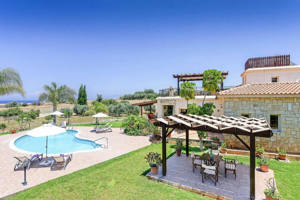 Villa Yialos photo 1