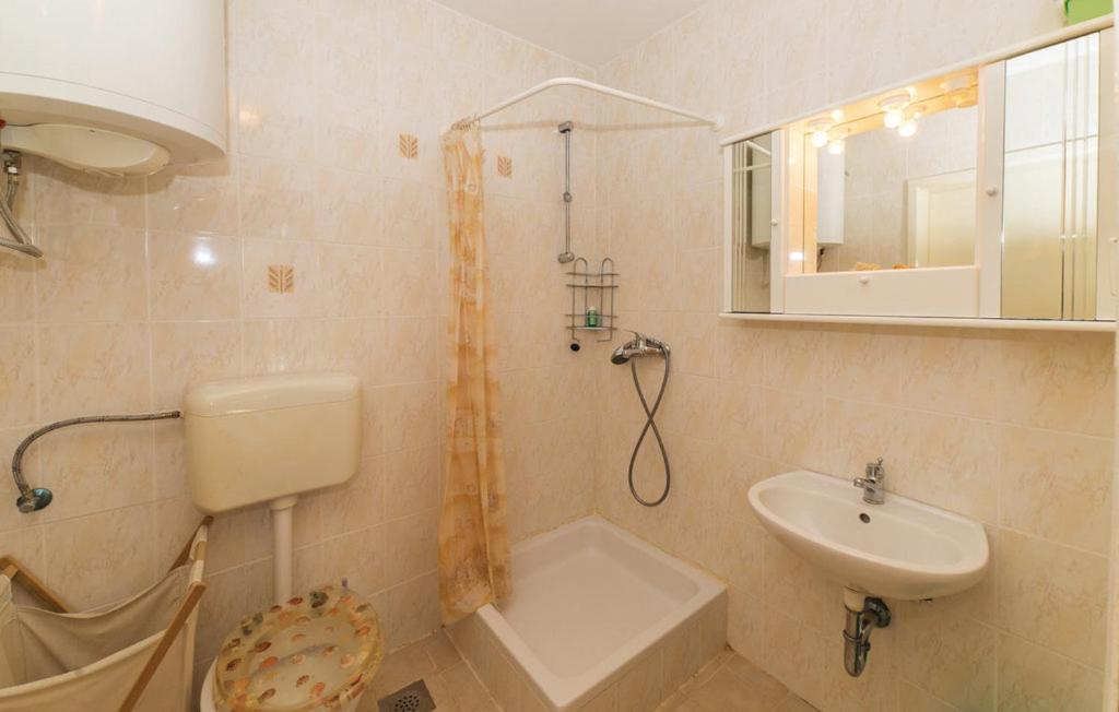 Apartment DIANA - Great Location, Cosy 2 Bedroom, 2 Bathroom apt photo 2