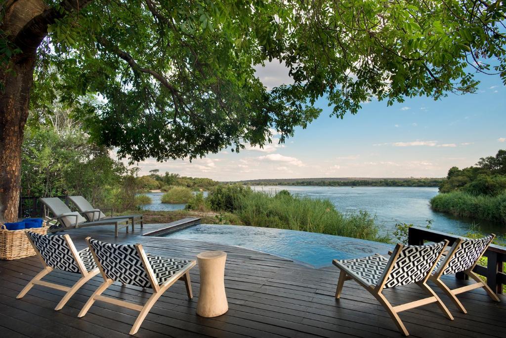 Royal Chundu Island Lodge photo 1