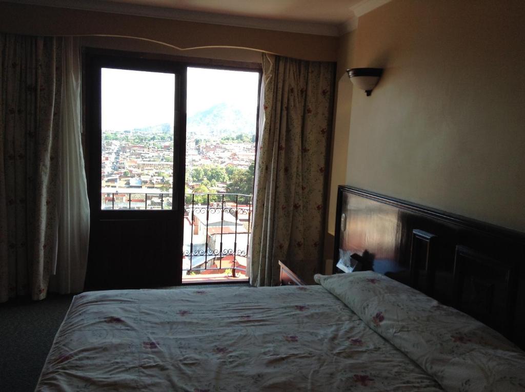 Hotel Real de Uruapan photo 1