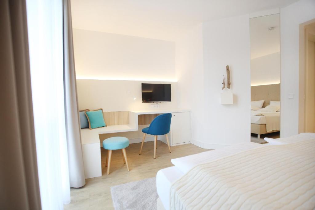 Boutique Hotel Reschen photo 2