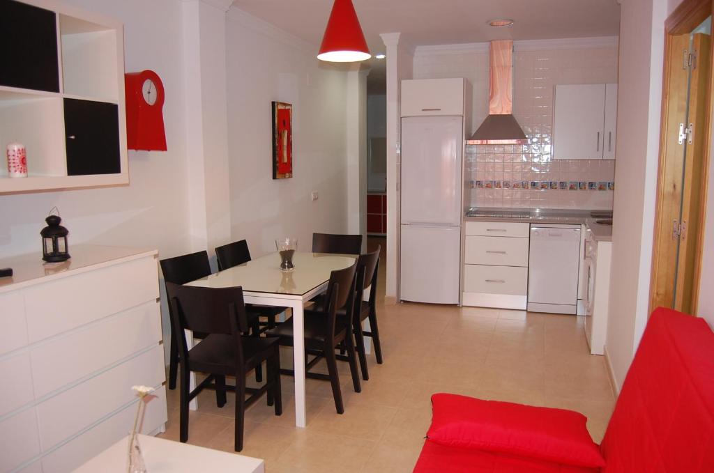 Apartamentos y Áticos Zahara photo 2