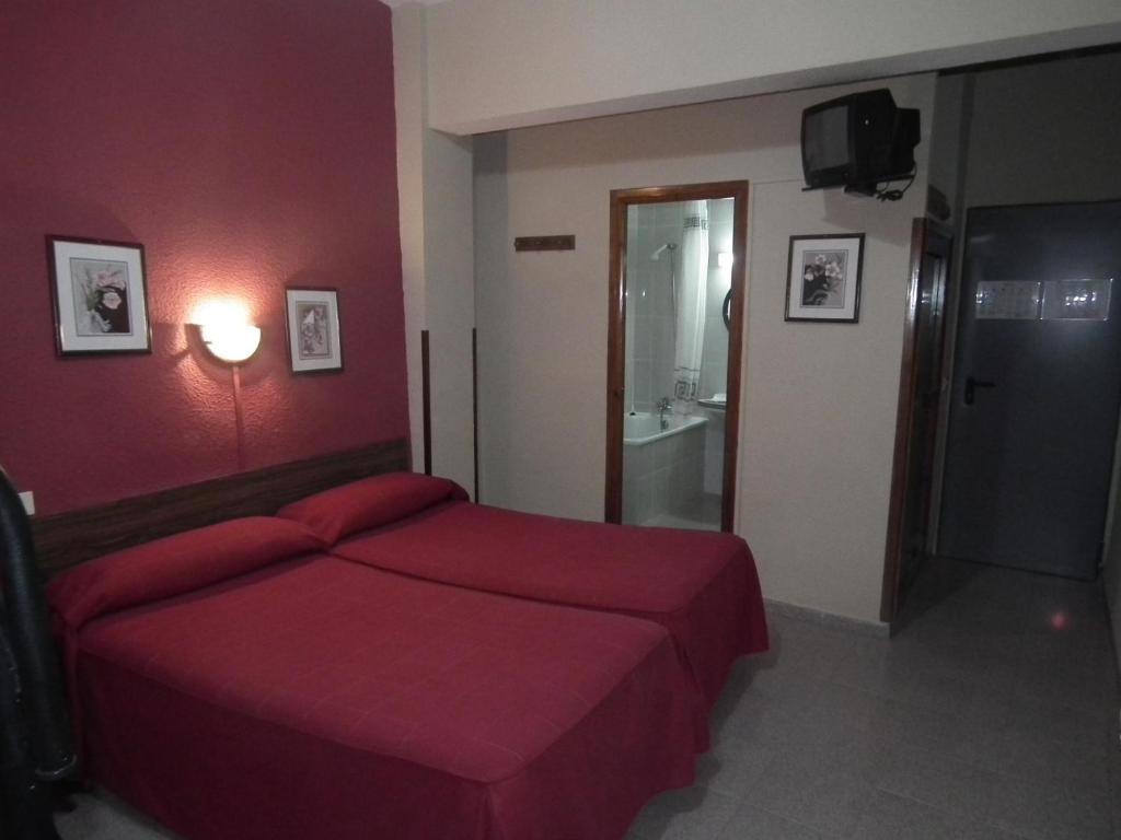 Hostal La Muralla photo 1