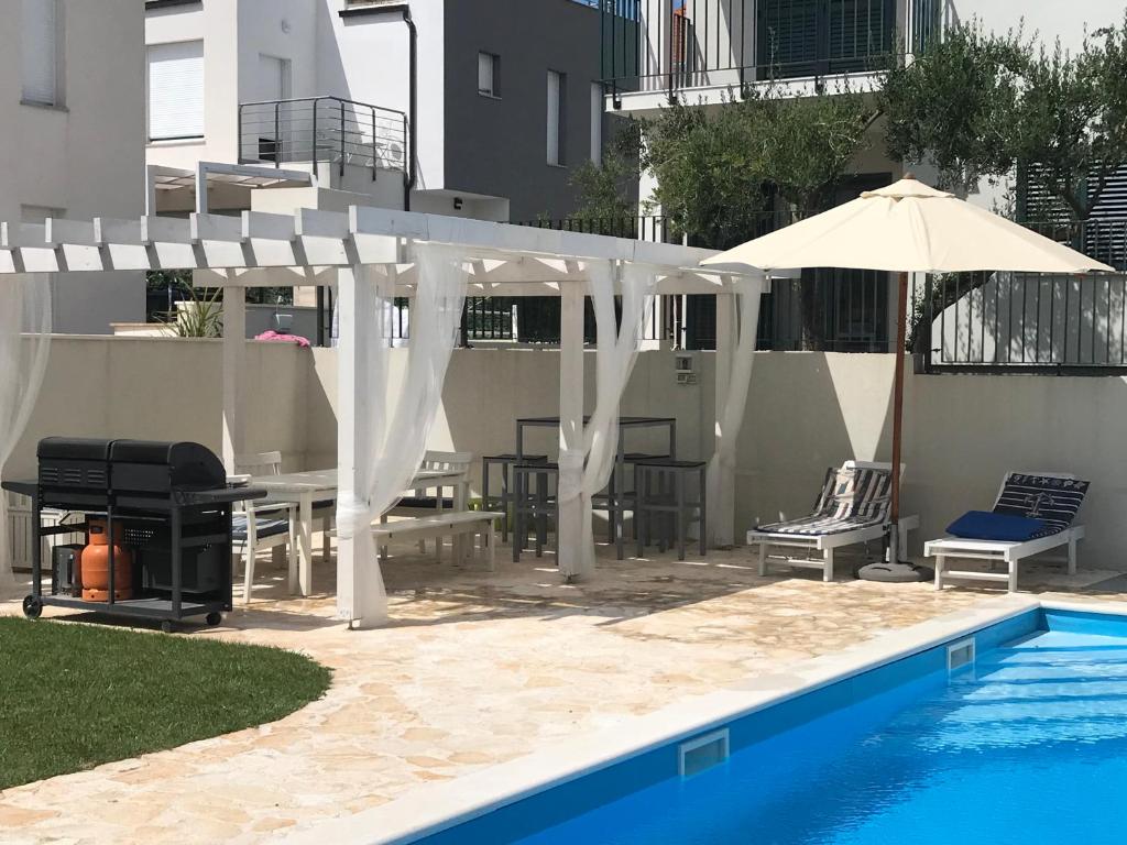 Divine Dalmatia Apartments 2 photo 1