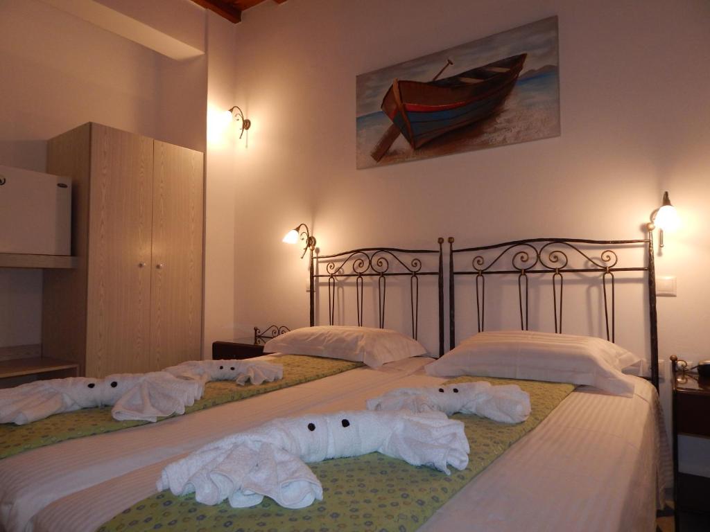 Nisiotiko house in Tinos near the beach photo 2