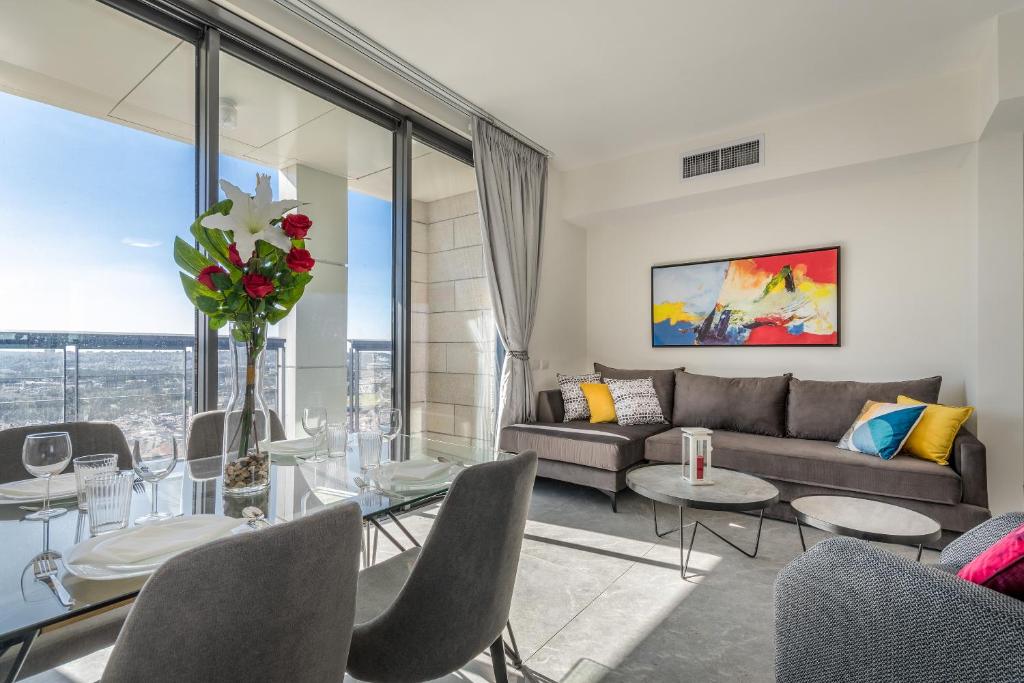 J Tower - Fantastic View - Top Location - Private parking photo 1