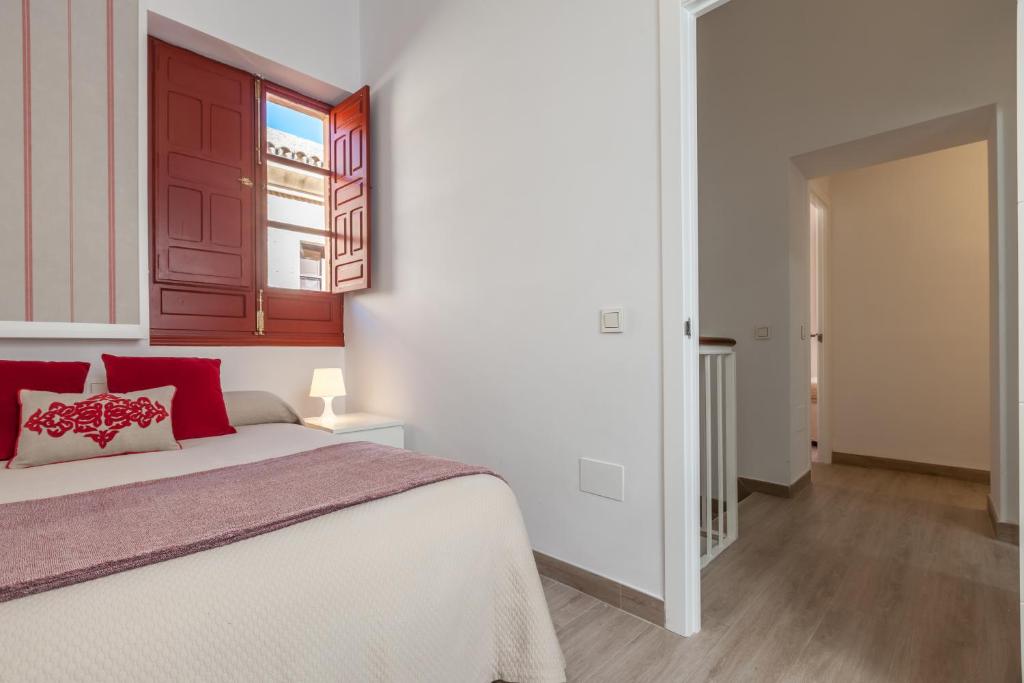 Centro, 3BD y 2BA, 1min Catedral, duplex de lujo - Tap to explore photos