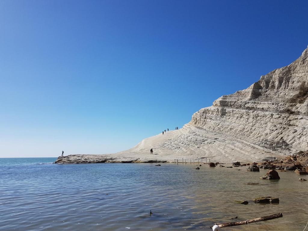 Punta Grande - Scala dei Turchi photo 3