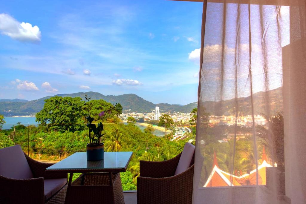Сьюит (Люкс, вид на море), Patong Heights