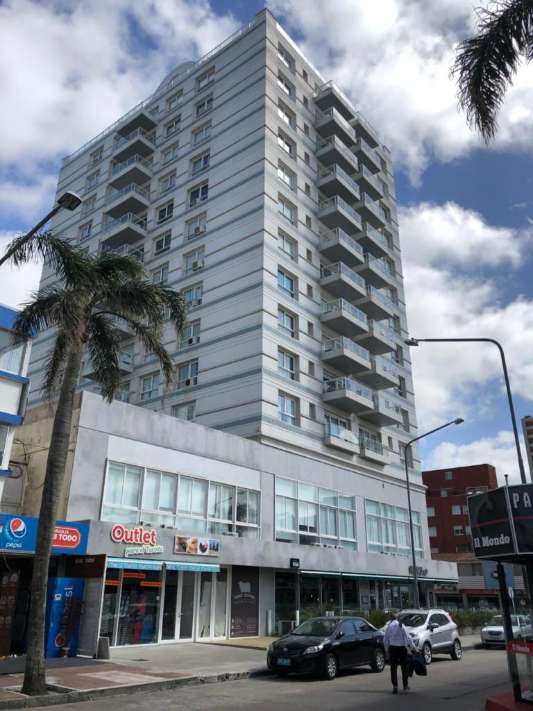Punta del Este Lux Tower photo 1