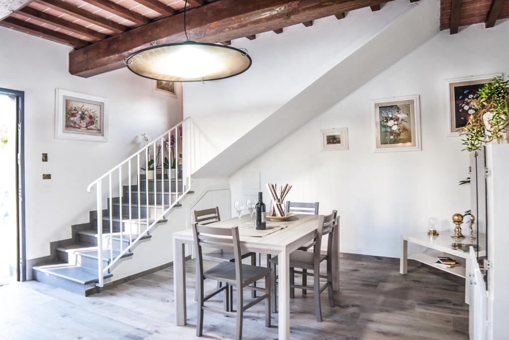 Cascine Home Holidays Room Type - One-Bedroom Apartment