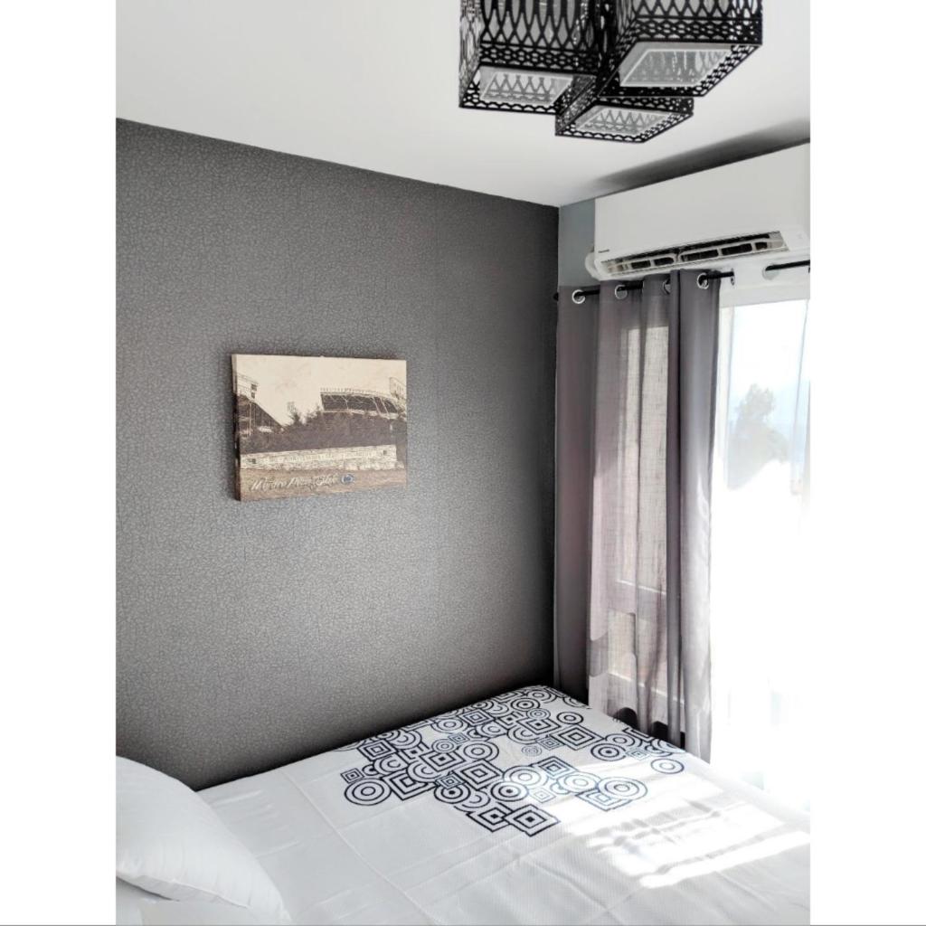 The Penn Room Tagaytay at Cool Suites photo 1