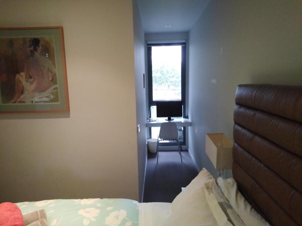 Marina View Apartment on the Maribyrnong River, Melbourne photo 3