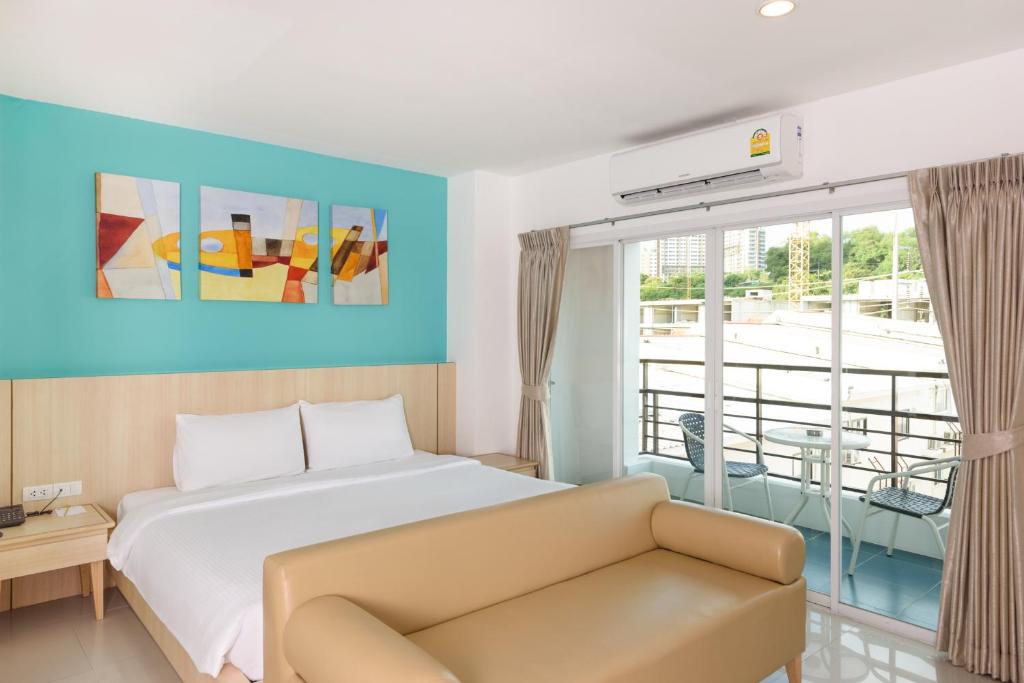 Двухместный (Номер «Премьер» с кроватью размера «king-size»), Отель FX Hotel Pattaya