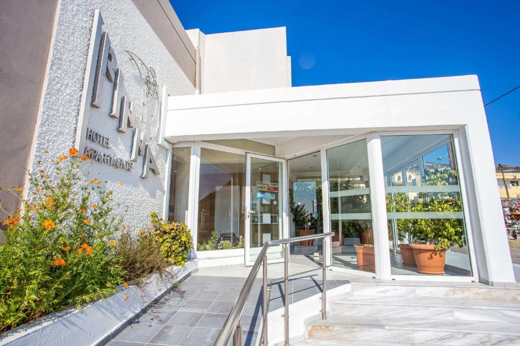 Irinna Hotel-Apartments photo 3