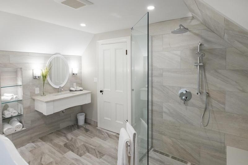 The Victorian Luxury Suites photo 1
