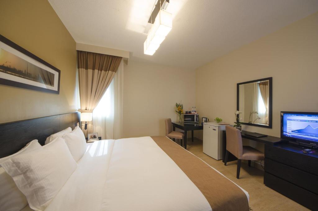 {
  "en-gb": "The Apartments, Dubai World Trade Centre"
} photo 4
