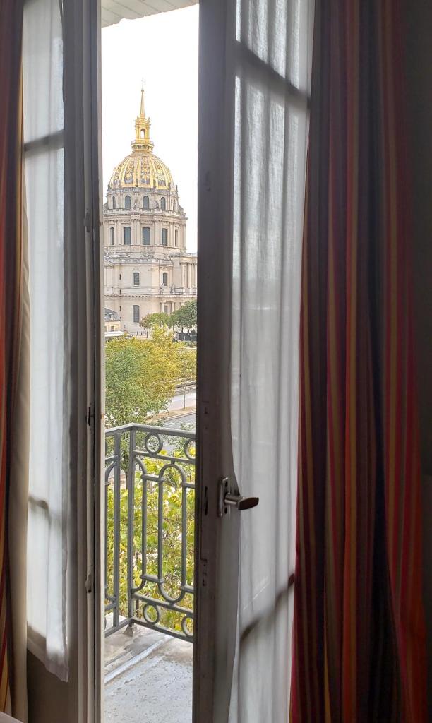 호텔 드 프랑스 인발리데스 (Hotel De France Invalides) - 숙소 외관