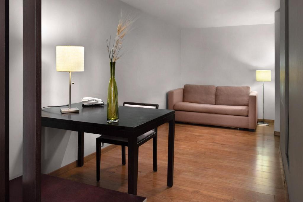Трехместный (Трехместный номер), Eurostars Suites Reforma