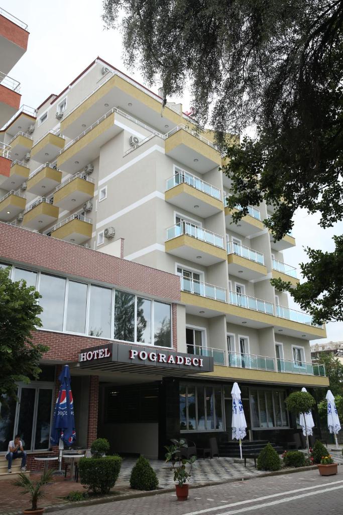 Hotel Pogradeci photo 1