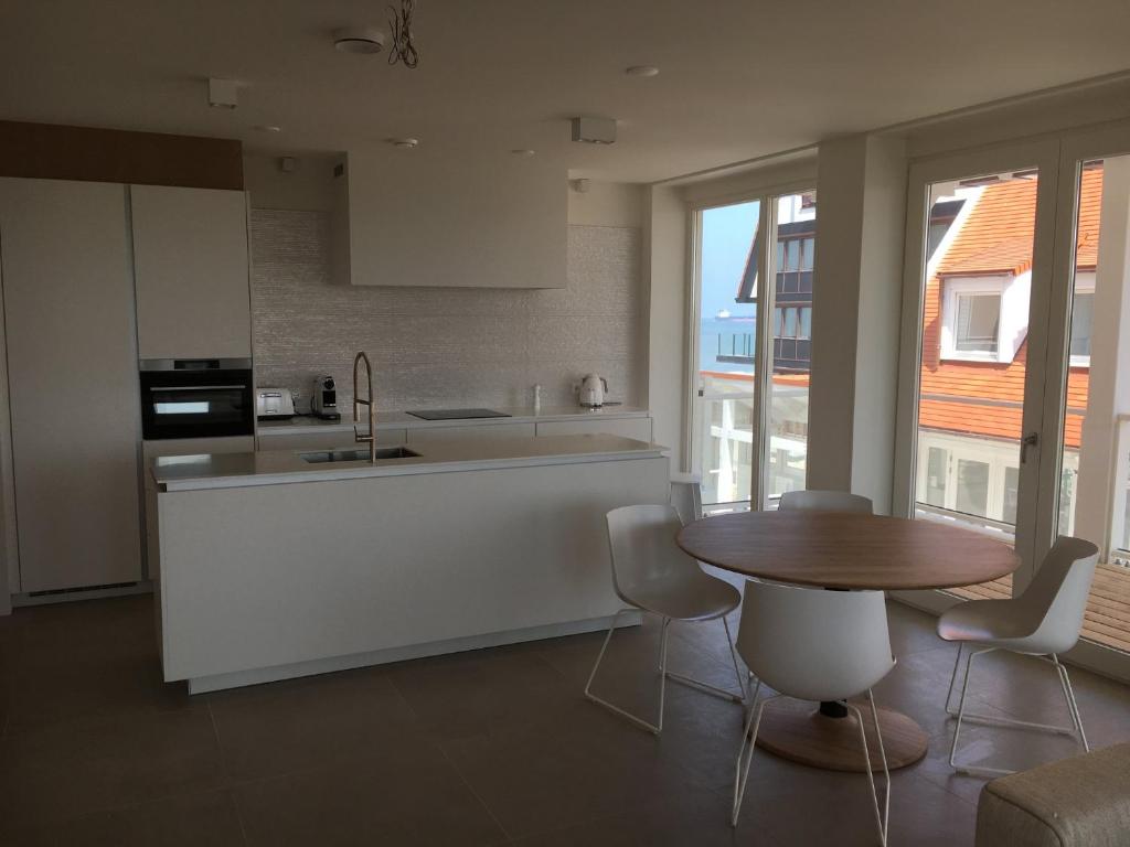 Cadzand Dream Beach, Pool and Wellness Apartment photo 2