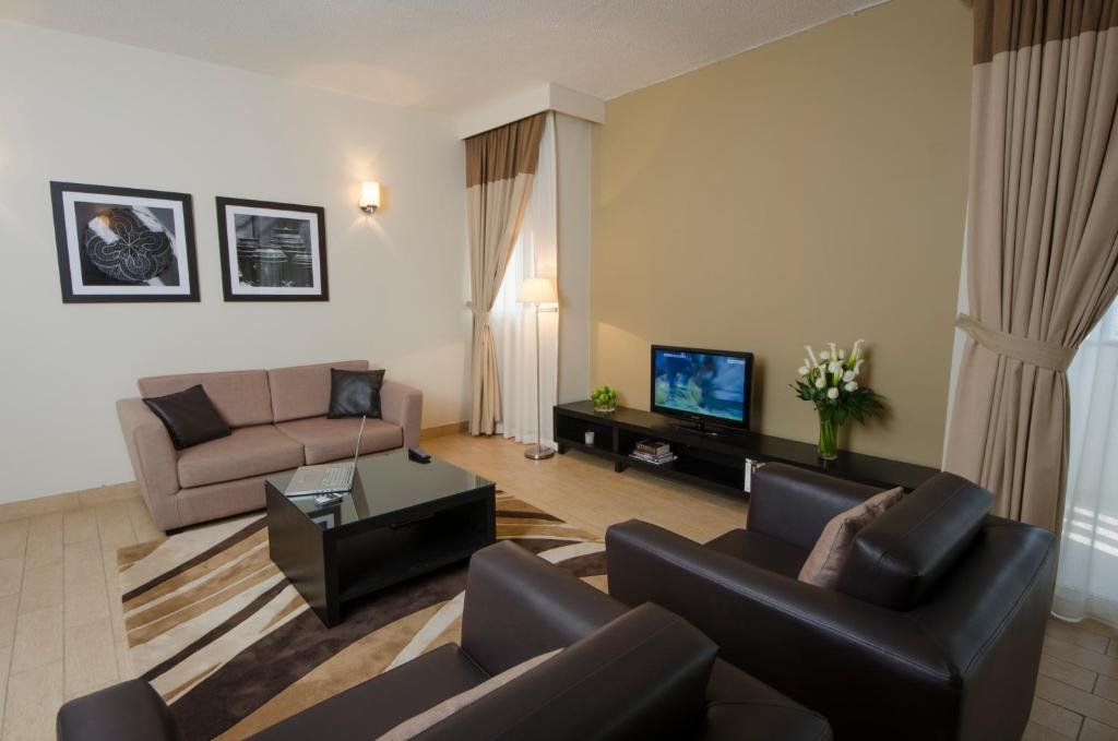 {
  "en-gb": "The Apartments, Dubai World Trade Centre"
} photo 2