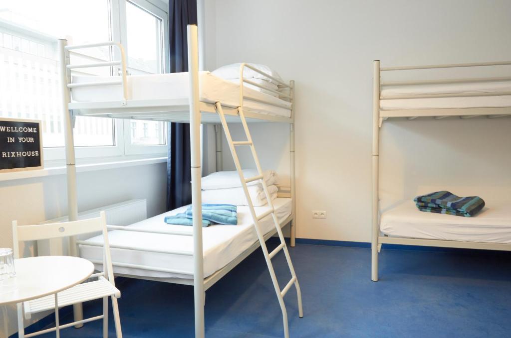 Четырехместный (Четырехместный номер с собственной ванной комнатой), RixHouse
