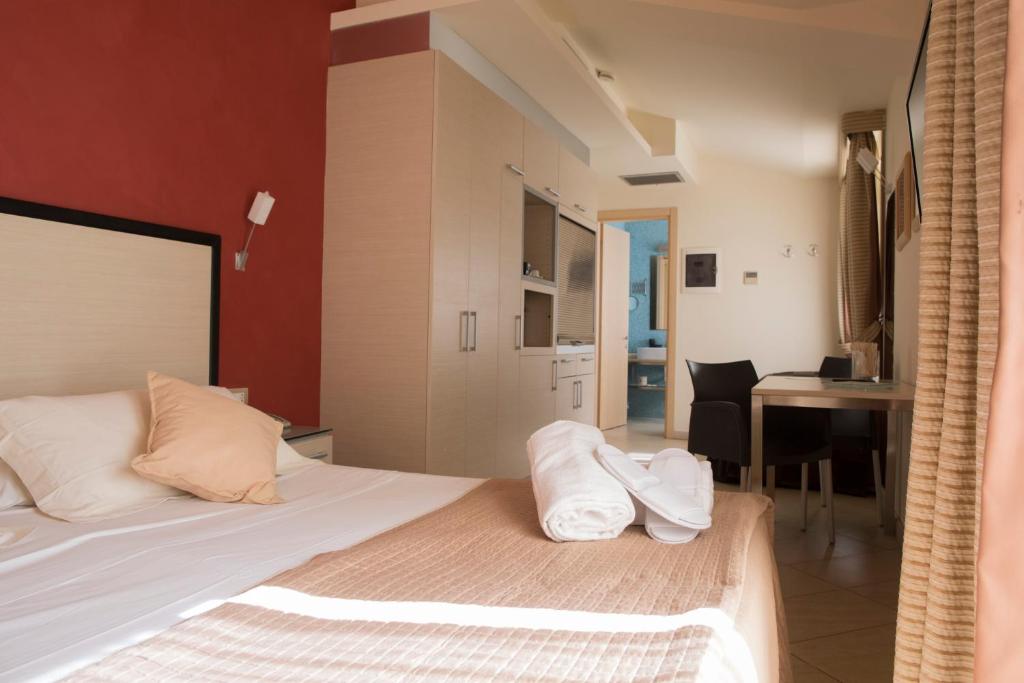 Hotel Villa Cibele photo 2