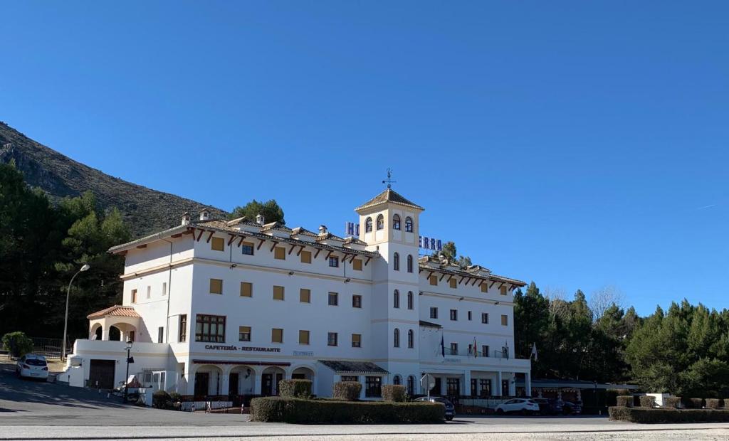 La Sierra photo 2