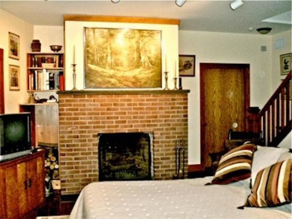 Whistler's Inn photo 1