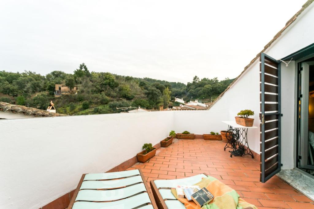 Antigua Panadería de Valdelarco, chimenea con horno 2 Hab 4 pers mas 2 max photo 3