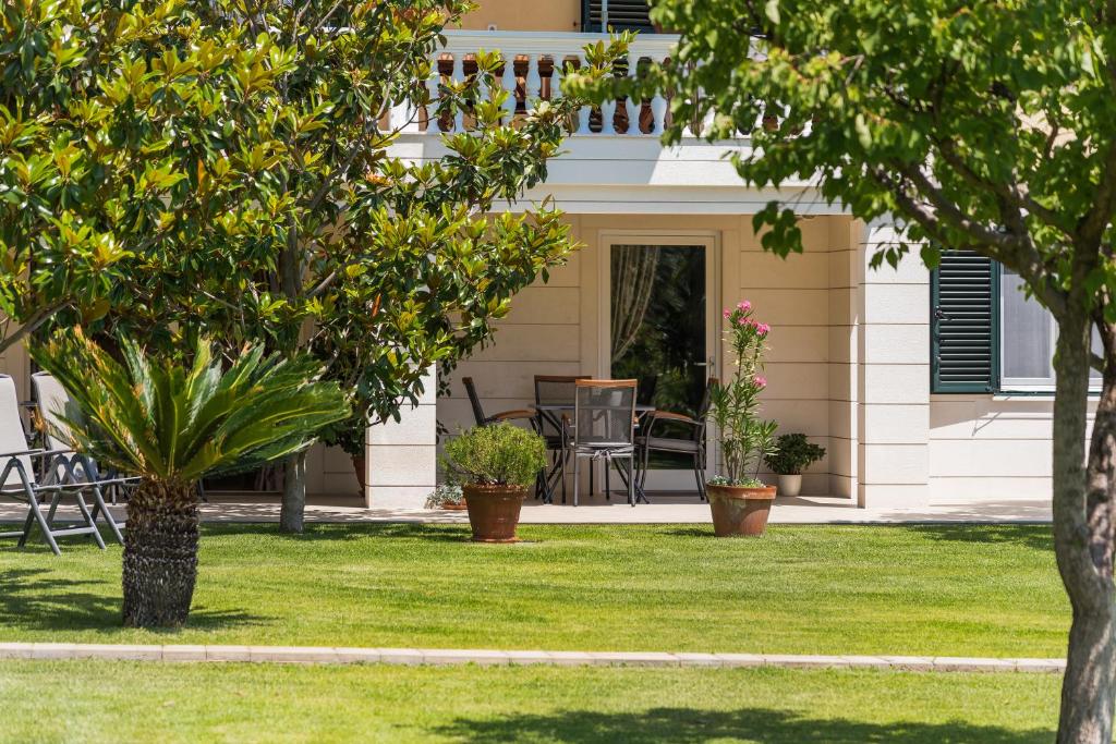 Villa Slavica 1 photo 1