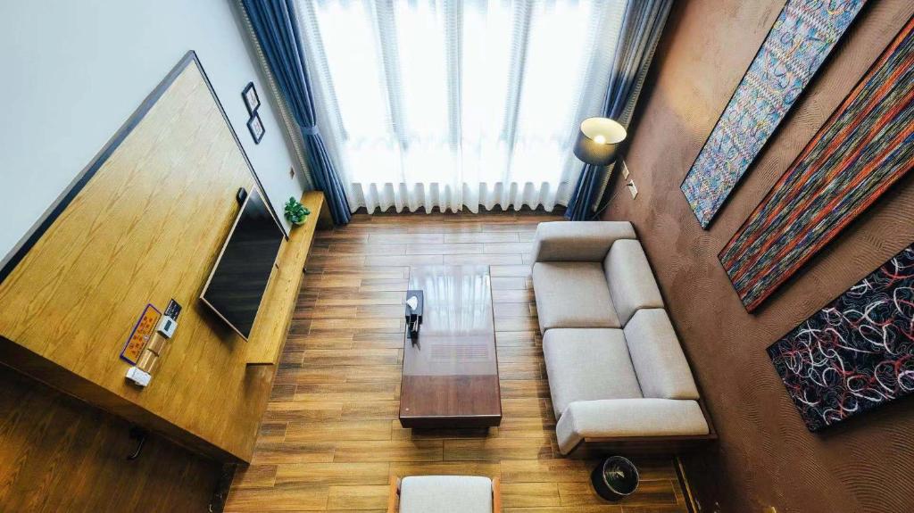 Апартаменты (European Style - Duplex Queen Bed Apartment), VIZ Apartment