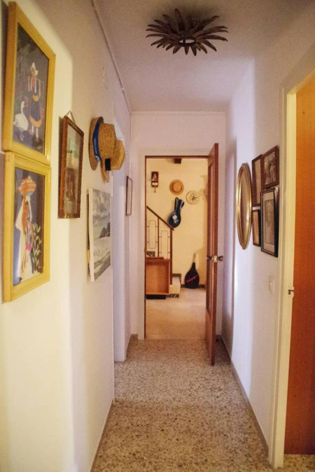 REFUGI DE MAR WITH PRIVATE SWIMMING POOL AND FREE WIFi photo 4