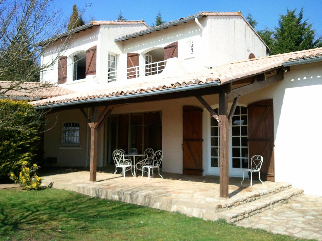 Mas du Trezon photo 3