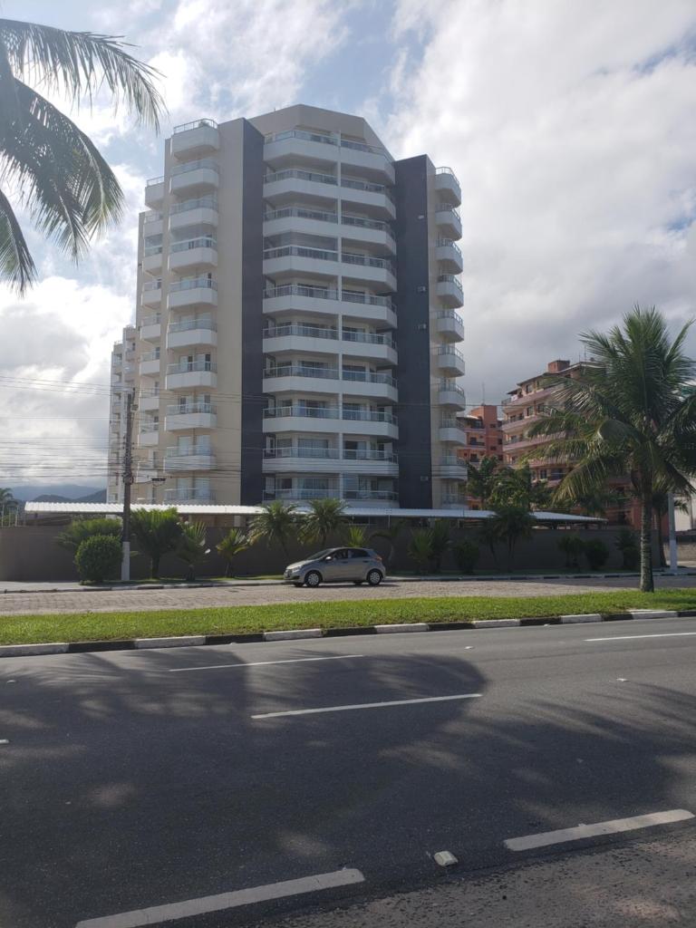 Apartamento em Caraguatatuba em Frente a Praia