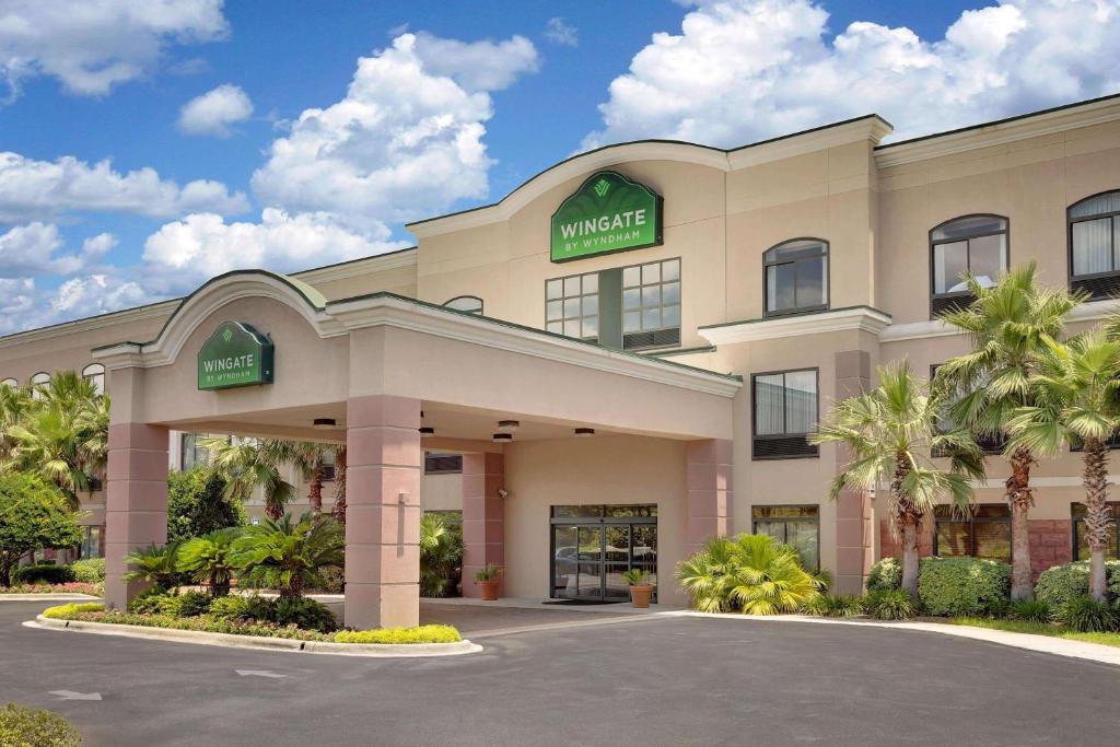 Wingate by Wyndham - Destin FL image
