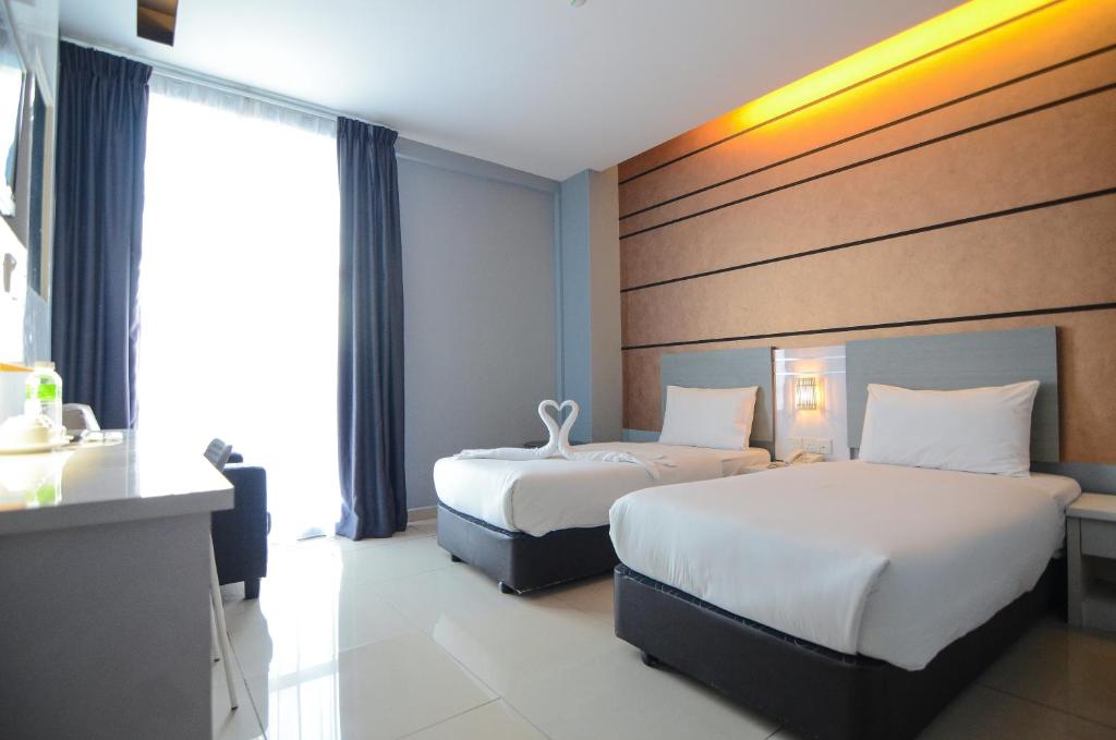 Двухместный (Двухместный номер с 2 отдельными кроватями и окном), Suite Dreamz Hotel