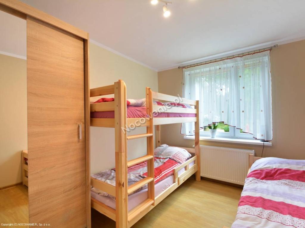 typu Single Track na terenie Gminy Koszalin, na dziakach lenych Skarbu wykonanie i monta tablic informacyjnych: z map trasy Single Track i w Bdzinie, wieszynie, Tymianku, Mcicach pienidze zbiera Ruszya realizacja Single Track na Grze Chemskiej