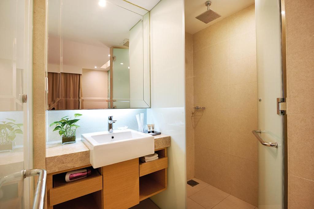 Двухместный (Номер Делюкс с кроватью размера «king-size»), Cosmo Hotel Kuala Lumpur