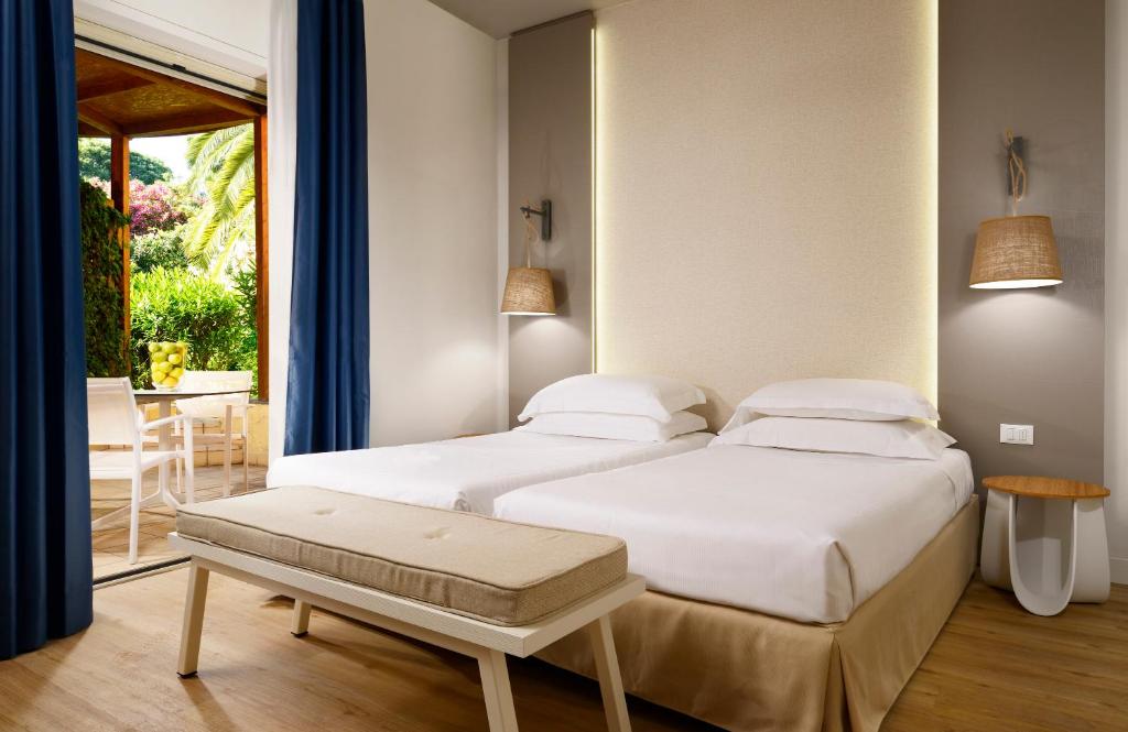 UNAHOTELS Naxos Beach Sicilia photo 2