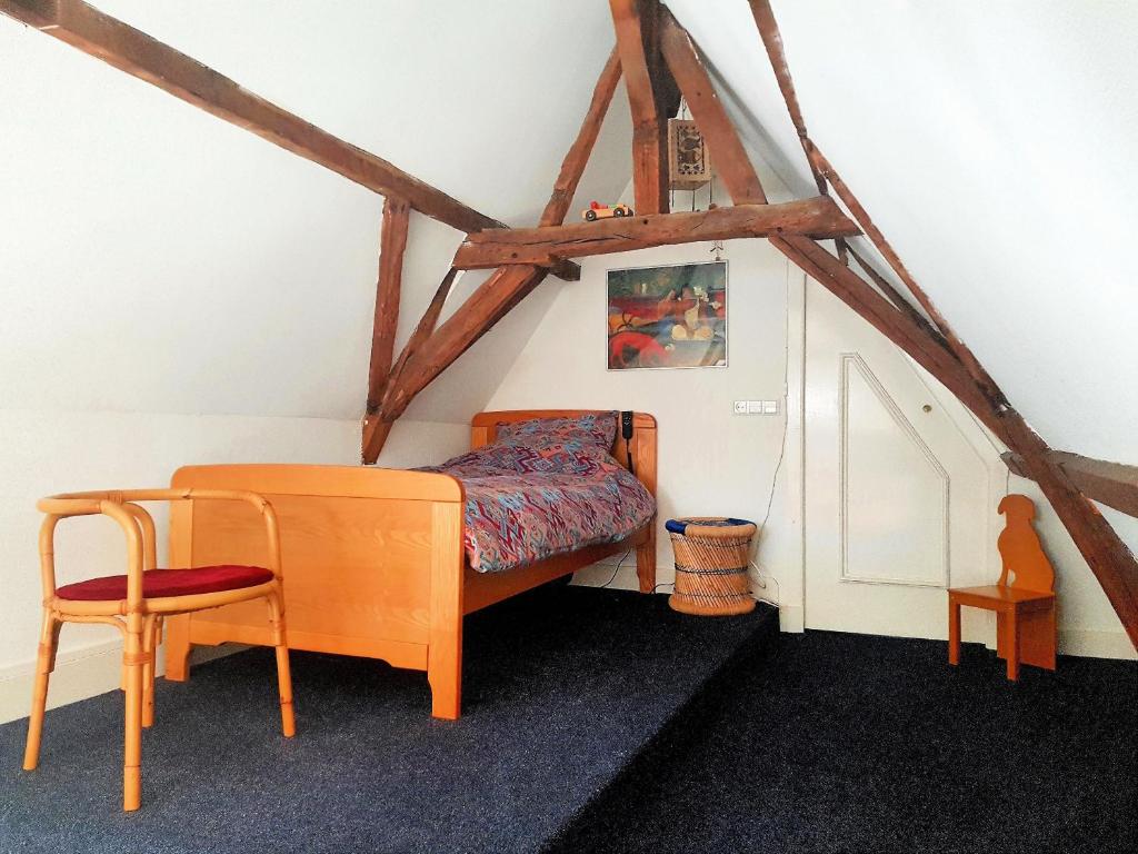 Large Historical Apartment & Canal Terrace photo 3