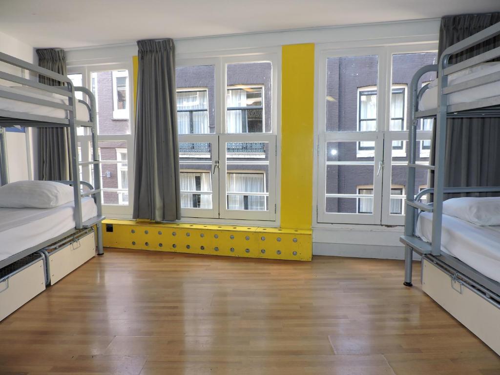 Семейный (Номер на 10 человек), The White Tulip Hostel