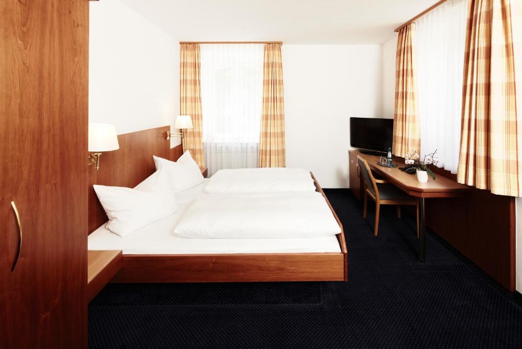 Hotel Burgmeier photo 1